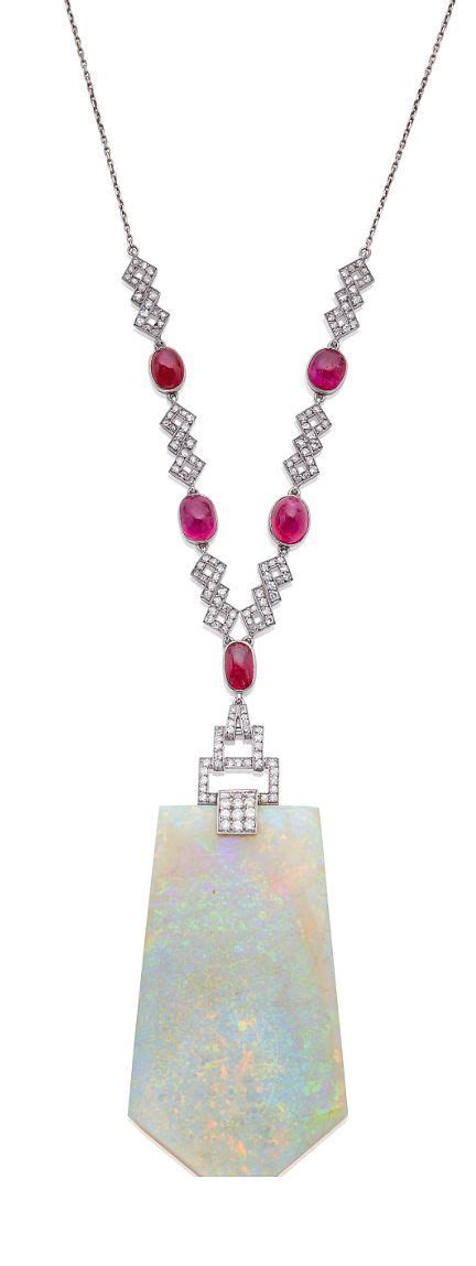 Janesich Art Deco Opal and Ruby Necklace Collier art déco Art déco