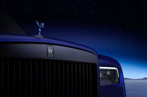 Rolls Royce Cullinan Bue Shadow Homenaje A Las Estrellas Autoscout24