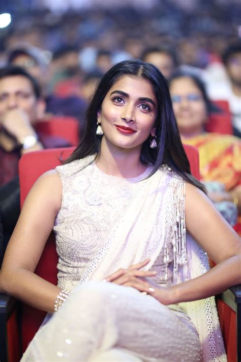 Sajid nadiadwala believed in me. Housefull 4 actress Pooja Hegde looks beguiling in her ...