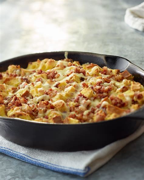 If you plan on adding extra beef, don't forget to add more taco. Pin by Marsha Lasher on Recipes: Breakfast Delight! in 2020 | Corned beef hash casserole, Corned ...