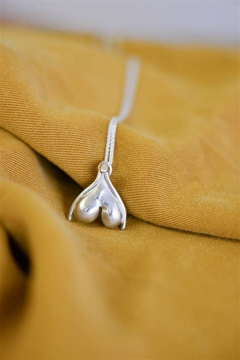 Clitoris Pendant Silver Clit Necklace Feminist Jewelry By Kieve Pauz Etsy