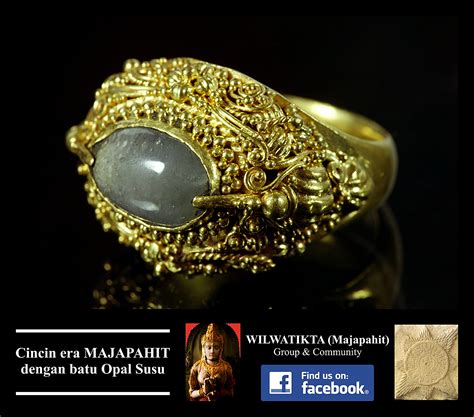 Satu paket cincin emas putih batu mata hitam. Cincin Emas | WILWATIKTA (Majapahit)