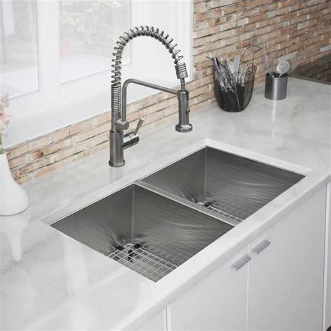 Since they are so common, stainless steel kitchen sinks are also amongst the most affordable options, and usually available in a variety of different the gauge of a stainless steel sink is the measure of its thickness. 32" Ticor S3550 Pacific Series 16-Gauge Stainless Steel ...