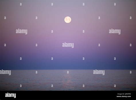 Moonrise Over Water Hi Res Stock Photography And Images Alamy