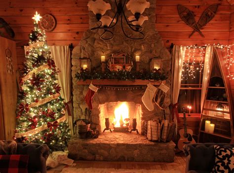 Cozy Christmas at my New Hampshire cabin. http://bit.ly/2EPTgBJ | Christmas lodge, Cabin