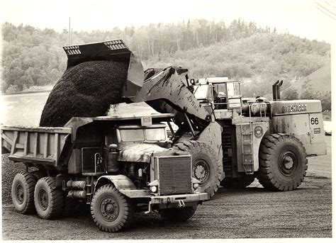 Michigan Wheeled Loaders Archive Photos Andvideo Construction Digger