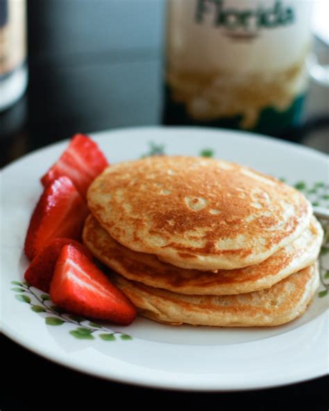 Pour the batter onto a griddle sprayed with cooking spray, ¼ cup at a time. Whole Grain Orange-Vanilla Greek Yogurt Pancakes