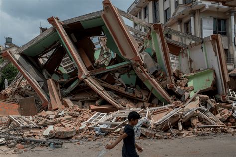 Earthquakes are very hard to measure on a standard scale of size. Mercalli Earthquake Intensity Scale