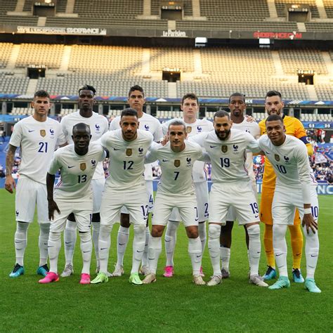 مبابي يرشح فرنسا و6 منتخبات لحصد اليورو. منتخب فرنسا يختتم تحضيراته لـ يورو 2020 بثلاثية ضد بلغاريا ...