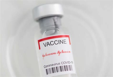 Οι πρώτες δόσεις του εμβολίου της johnson & johnson φτάνουν στην ελλάδα. Εμβόλιο Johnson & Johnson: Στο «μικροσκόπιο» του ΕΜΑ ο ...