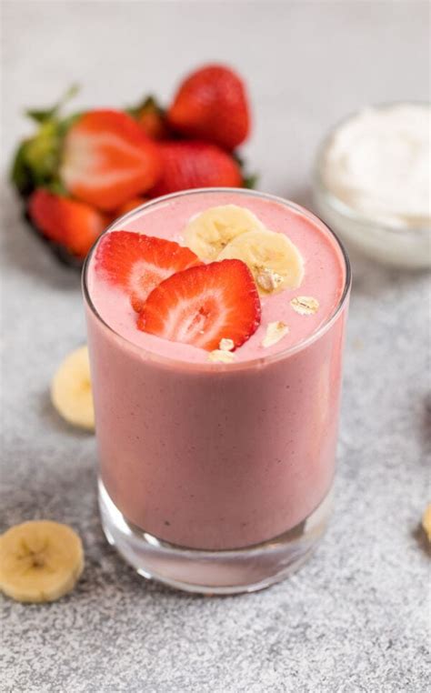 With protein, fiber, and healthy fats, you'll stay full (use frozen ones to make your smoothie thicker.) if you toss in fresh spinach or celery, you won't even taste it, and you'll add extra vitamins and fiber. Greek Yogurt Smoothie with Strawberry Banana | High Protein