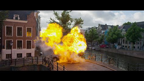 Jackson's the hitman's wife's bodyguard for june 16. Hitmans Bodyguard TeaserTrailer 08.18.2017 - video Dailymotion