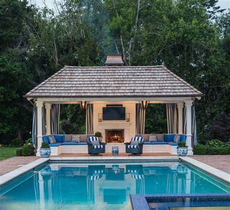 Wow Check Out This Remarkable Pool Cabana What A Very Creative