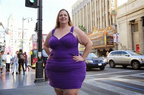 This Is Oddzout Blogspot Worlds Widest Hips Meet The Woman With