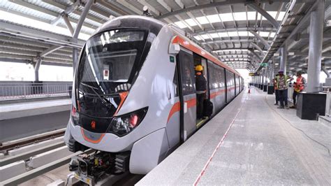 It was opened on under construction and have 16 metro stations.the length red. Centre approves Surat Metro Rail project; PM likely to ...