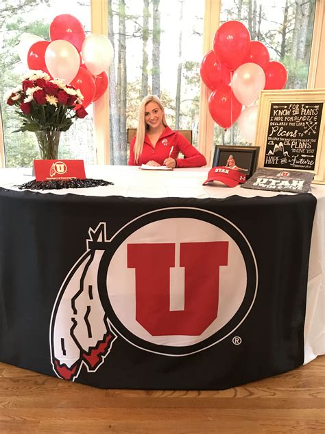 National Letter of Intent Signing Day | NLI Signing Table University of