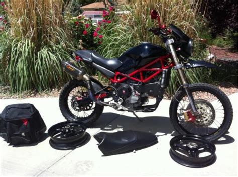 Configure it by choosing among the proposed ducati performance accessories. Buy 2007 Ducati Monster S4 Dual Sport on 2040-motos