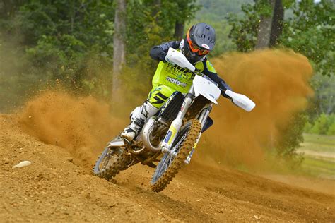 Husqvarna's profilation of this bike. Review: 2016 Husqvarna TC 125 - MotoOnline.com.au
