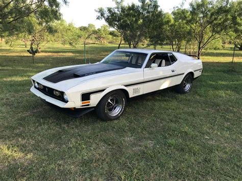 Ford Mustang Mach 1 1971 Black And White Intégralement Restaurée