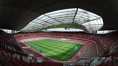 Fra wikipedia, den frie encyklopedi. Arsenal to restore Emirates to original 60,600 capacity ...