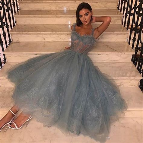 Hot Sale Tulle Prom Dresses 2020 Sweetheart Spaghetti Straps Lace Robe