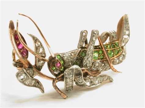 With plans starting at $26/mo, your costs stay low, so you can spend money on. DIAMOND RUBY GRASSHOPPER | Figural jewelry, Insect jewelry ...