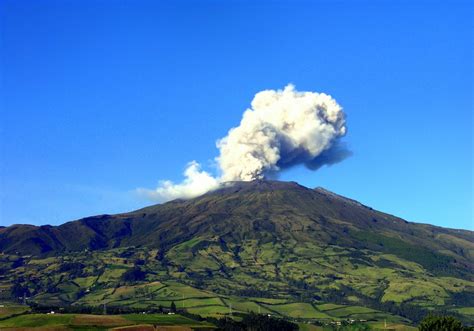 Descubre la riqueza natural que rodea al Volcán Galeras en ...