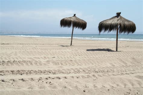 Der leuchtturm la serena liegt 4,2 km vom nicoland playa y piscina la serena entfernt und das mallplaza la serena erreichen sie nach 5 km. Things To Do In La Serena, Chile: Travel Guide - The World ...