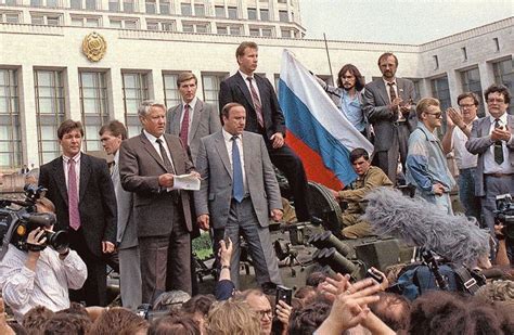 1991 August 19 Boris Yeltsin Speaking On A Tank Outside The