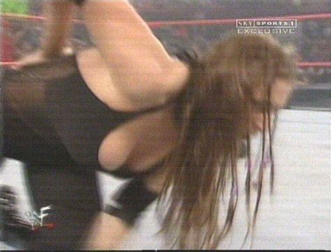 Stephanie Mcmahon Levesque Nude Pics Página 3