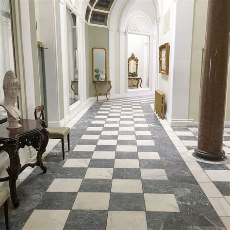 Venetian Chequer In 2021 White Marble Tiles Checkered Floors