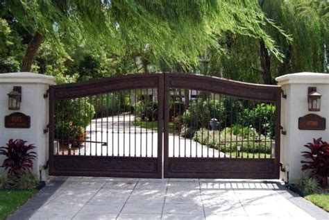 Top 60 Best Driveway Gate Ideas Wooden And Metal Entrances