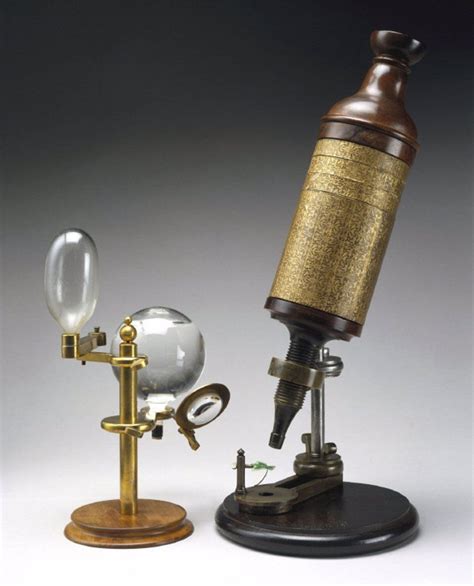 Hooke´s Compound Microscope 1665 1675 Stock Photo 1895 18927