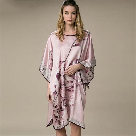 Designer Printed Womens Plus Size Silk Sleepwear Silk Robe Camisole