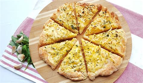 Cheesy Garlic Pizza Bread Recipe Vitafriendspku