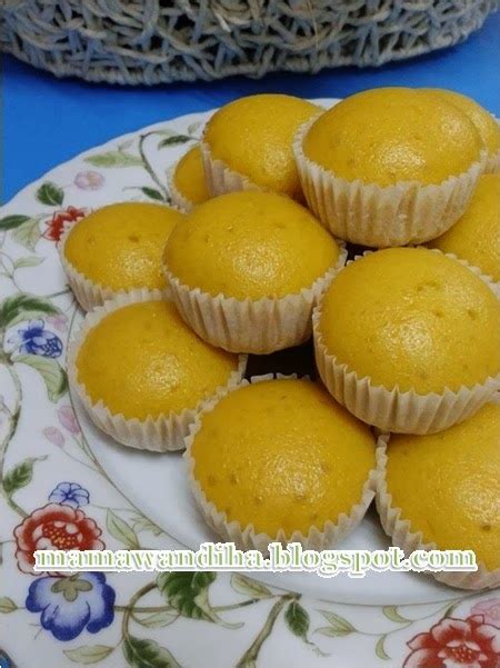 Insyaallah dengan mengikuti resepi dari zuridah zu.apam kukus sentiasa nampak cantik dan gebu. sarikarinca: Apam Labu Manis