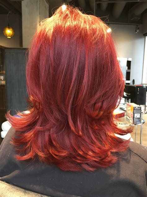 Work through wet hair prior to styling for weightless volume with the added benefit of a crisp citrus scent. How to Add Volume and Thickness to Fine, Thin Hair?