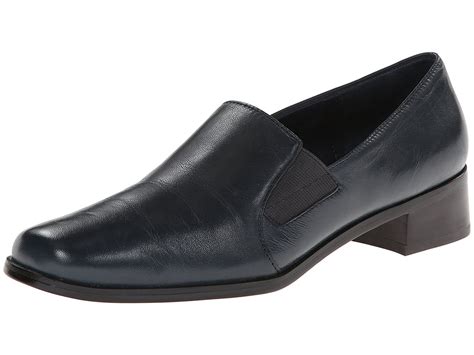 Trotters Womens Ash Leather Square Toe Loafers