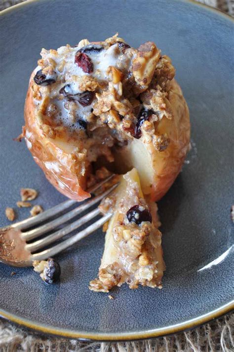 From luscious cakes and pies to delicious cookies, even an ice cream treat or two. 25 Insanely Good Refined Sugar-free Desserts All Vegan