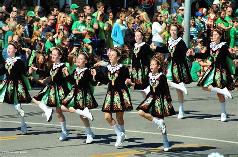 Irish People Dancing