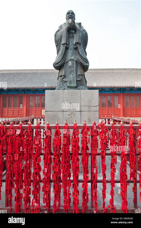 Confucius Statue In Beijing Guozijian Imperial Academy Beijing
