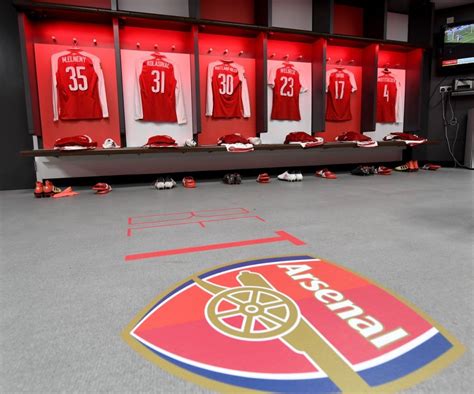 Arsenals Dressing Room At Wembley
