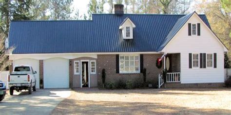 That is certainly the case here. Blue_metal_roof_wilmington_nc.jpg (500×250) | Blue roof ...