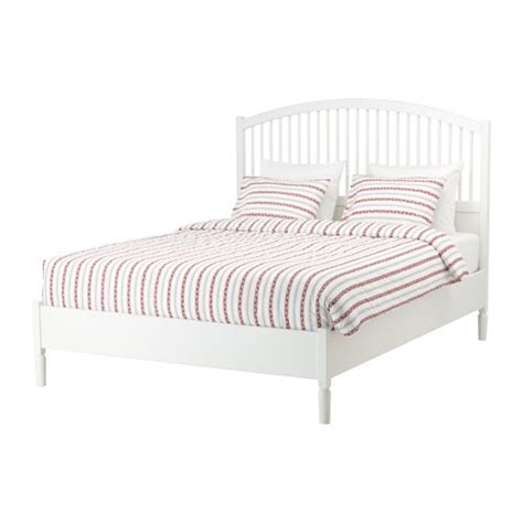 Il letto 140 x 200 può essere acquistato in versioni piuttosto moderne ed originali, oppure si possono scegliere dei letti di queste dimensioni dal design prettamente classico, come un elegante letto in rovere, magari da abbinare a delle belle lampade e sospensione. TYSSEDAL Struttura letto - 140x200 cm, Leirsund - IKEA