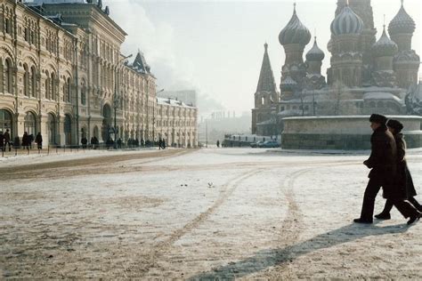 35 Fascinating Photos Capture Street Scenes Of The Ussr In The Mid