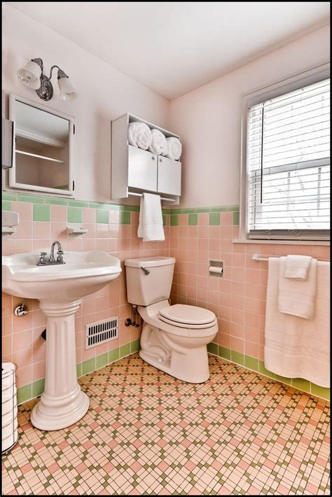 There are 6643 50s bathroom decor for sale on etsy, and they cost 35,56 $ on average. Pink Bathroom | Pink bathroom decor, Pink bathroom tiles ...