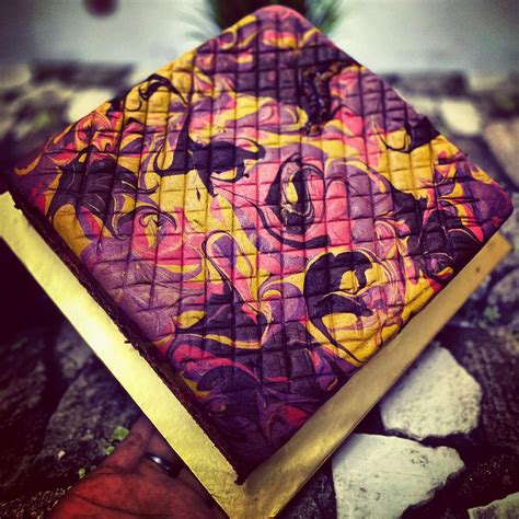 This cake is very easy to bake, suitable for beginner. Resepi Kek Marble Jelita