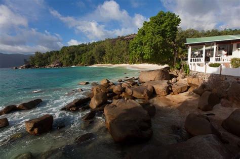 The seychelles largest and main island, mahe is home to the capital of victoria and about 70,000 people (almost 90% of the nation's total). Anse Soleil Beachcomber - Seychellen | PANGEA Travel