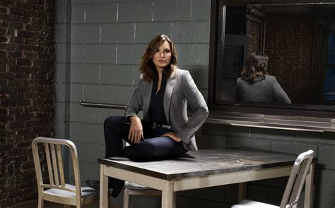All Things Law And Order Law And Order Svu Season 19 Official Cast Photos