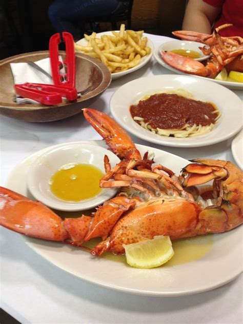 Lobster House Joes Restaurant In Staten Island Menus And Photos